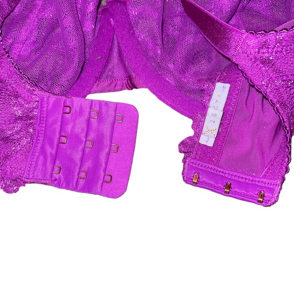 Savage x Fenty Unlined Bra - Picture 3 of 3